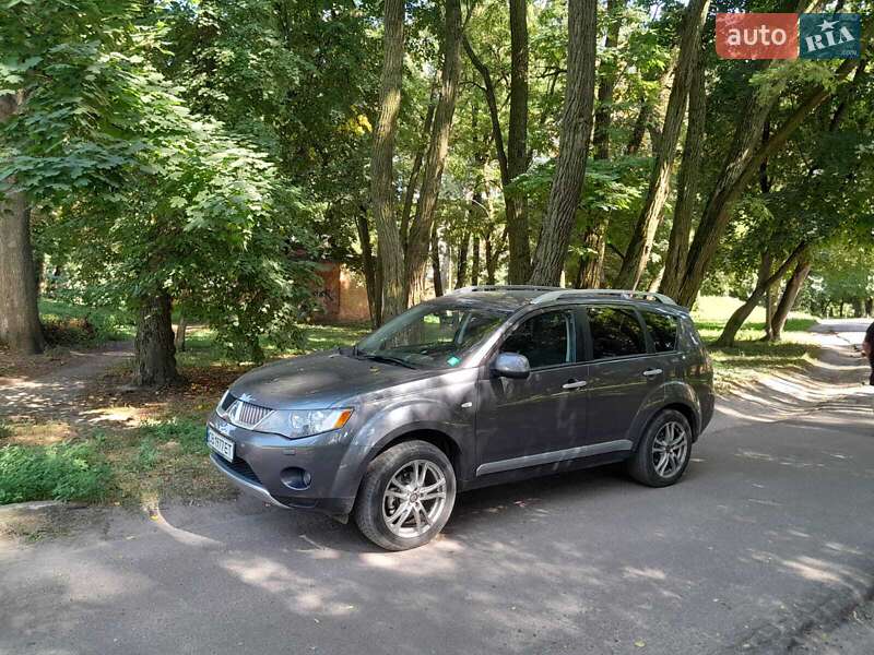 2008 mitsubishi outlander