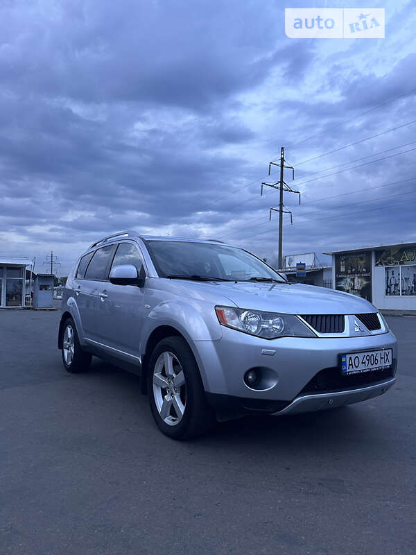 2007 mitsubishi outlander