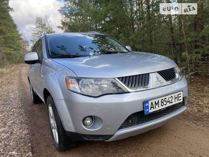 2008 mitsubishi outlander