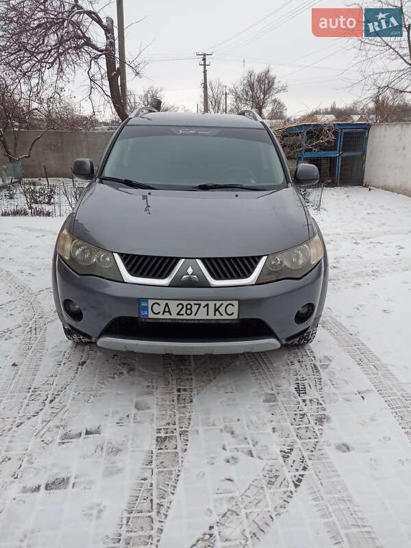 2008 mitsubishi outlander
