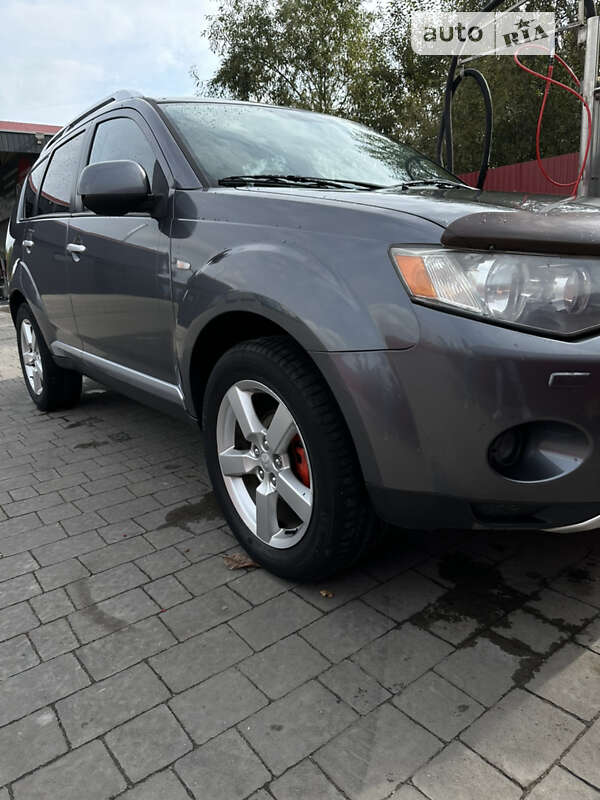 2008 mitsubishi outlander