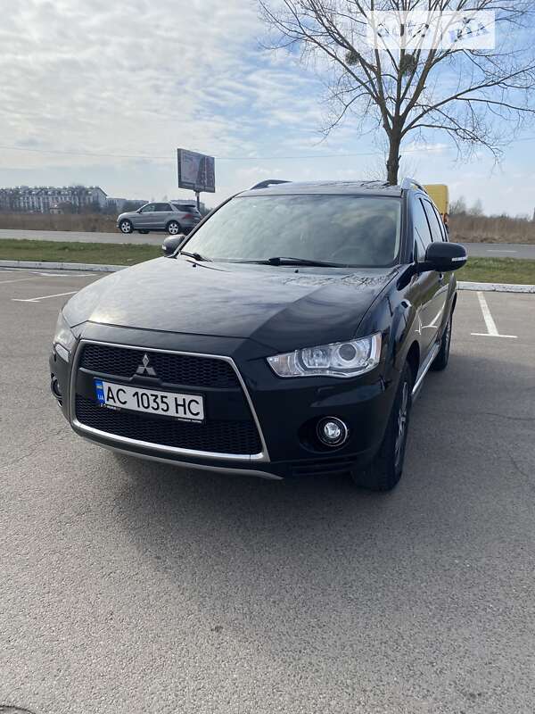 2009 mitsubishi outlander