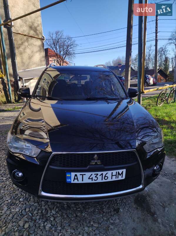 2009 mitsubishi outlander
