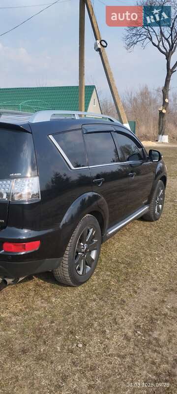 2010 mitsubishi outlander