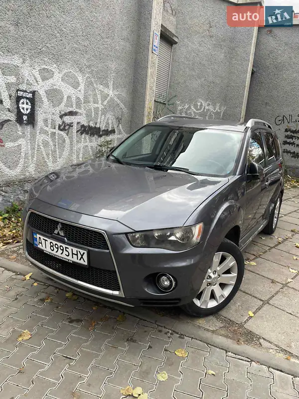2010 mitsubishi outlander
