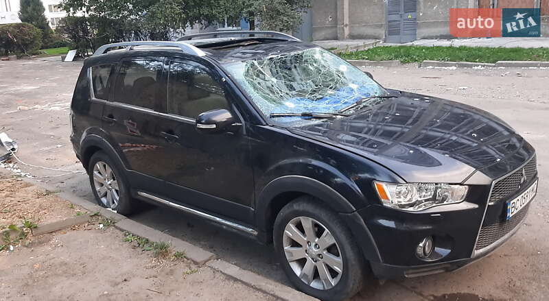 2010 mitsubishi outlander