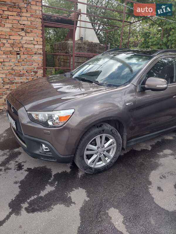 2010 mitsubishi asx