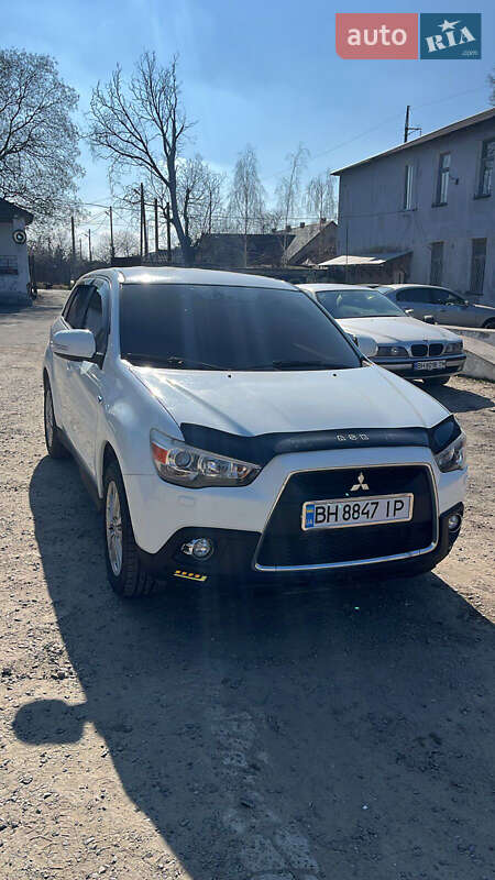 2011 mitsubishi asx