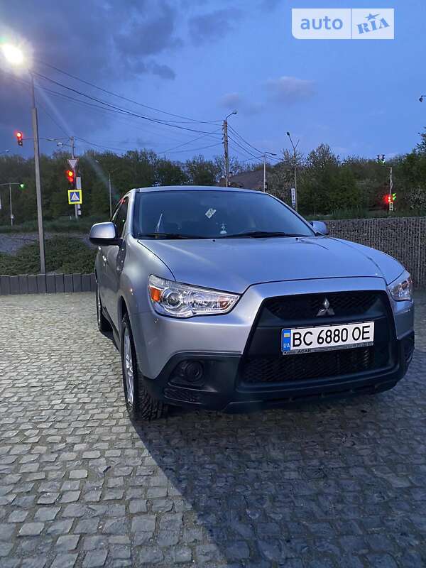 2011 mitsubishi asx