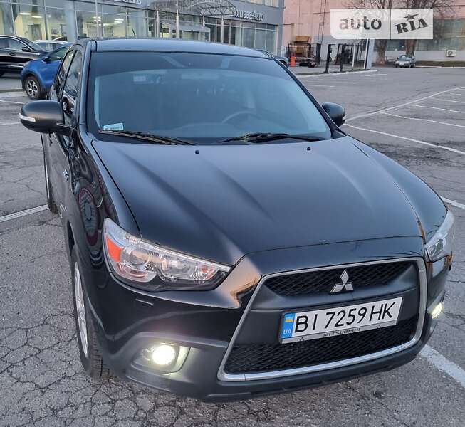 2011 mitsubishi asx