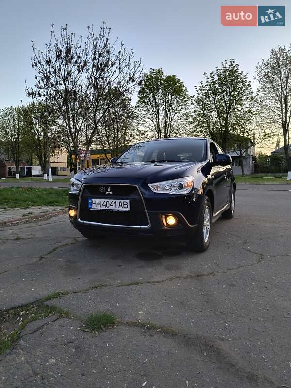 2011 mitsubishi asx