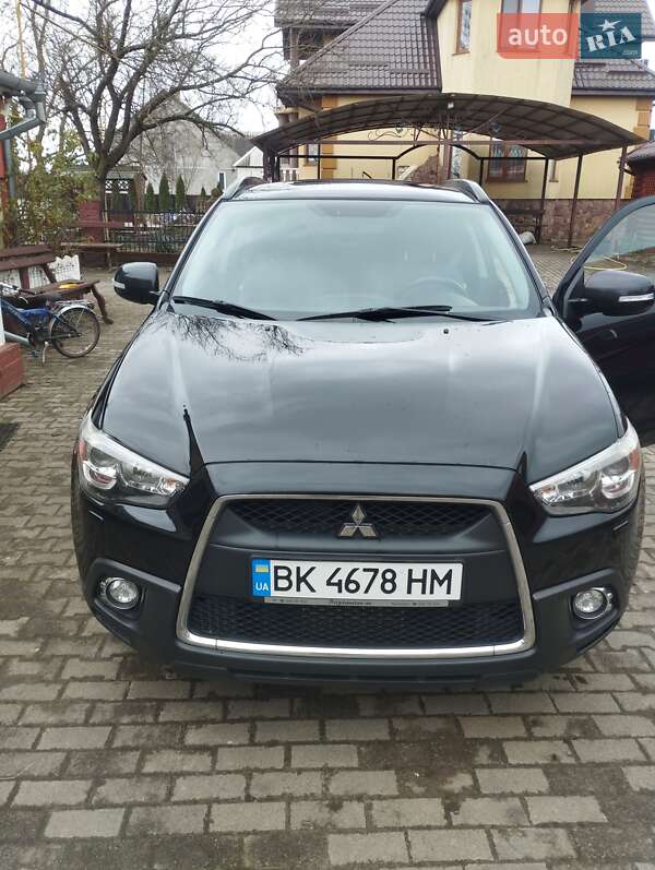 2011 mitsubishi asx