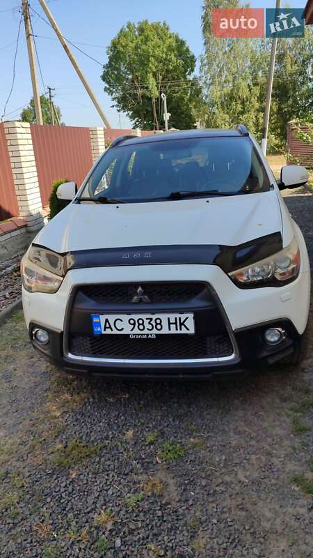 2011 mitsubishi asx