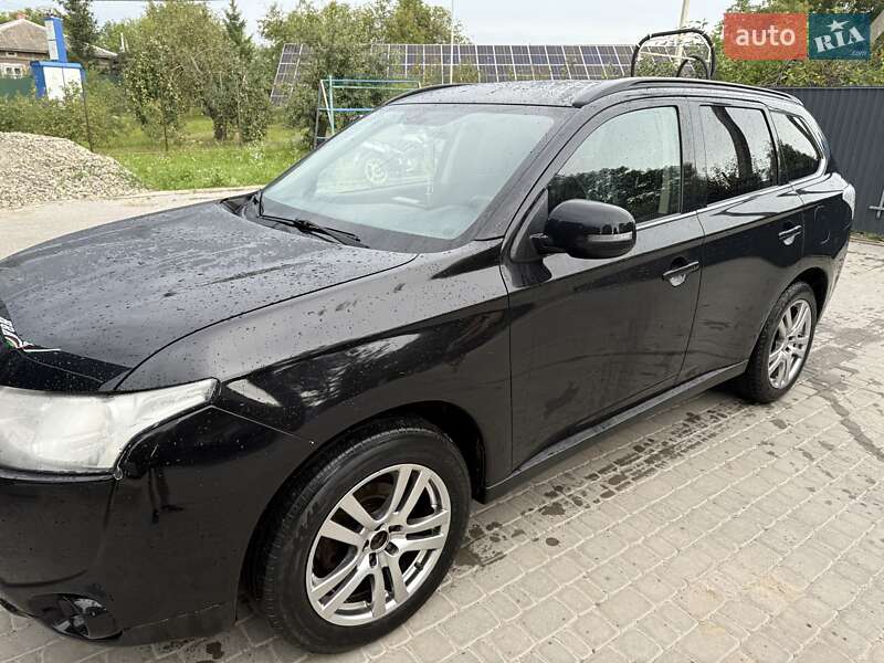 2013 mitsubishi outlander