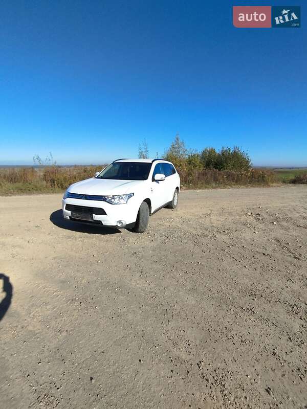 2012 mitsubishi outlander