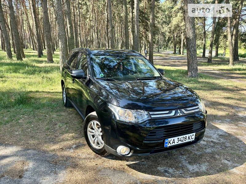 2012 mitsubishi outlander