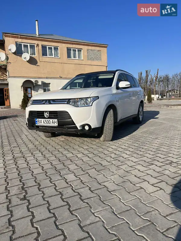 2012 mitsubishi outlander
