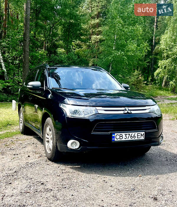 2012 mitsubishi outlander