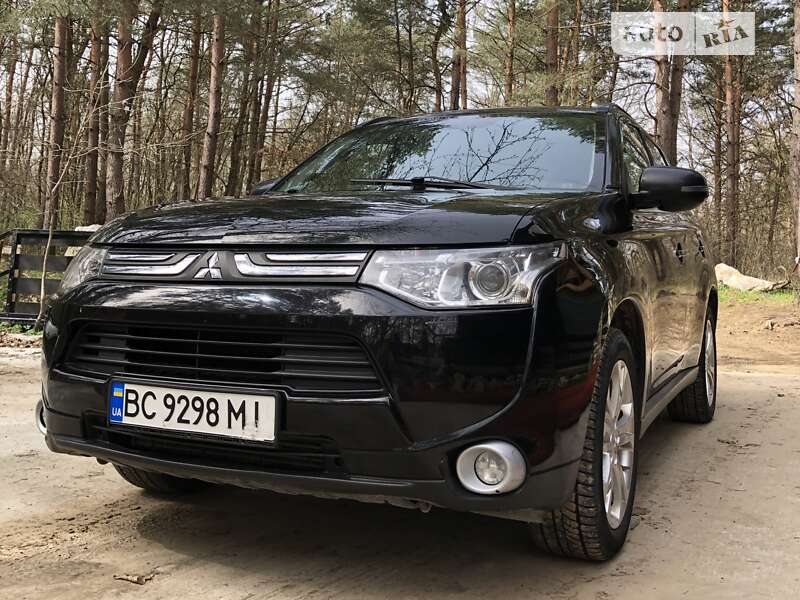 2013 mitsubishi outlander