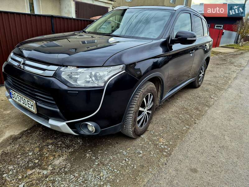 2014 mitsubishi outlander