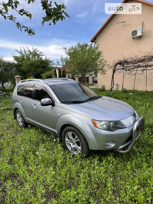 2007 mitsubishi outlander