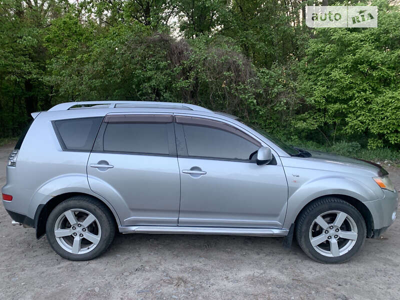 2007 mitsubishi outlander