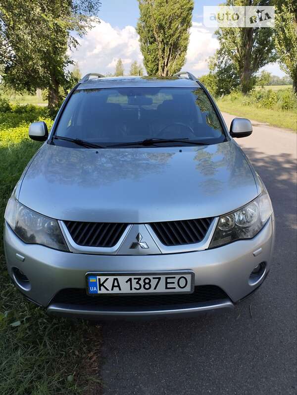 2008 mitsubishi outlander