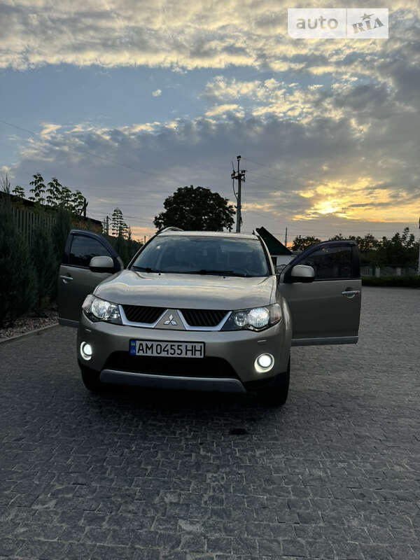 2008 mitsubishi outlander
