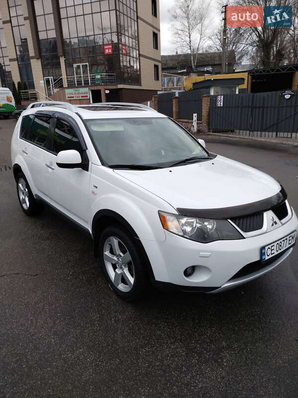 2008 mitsubishi outlander xl