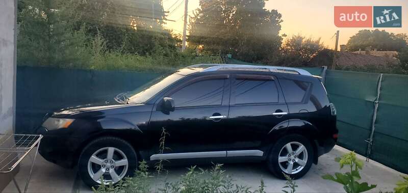 2008 mitsubishi outlander