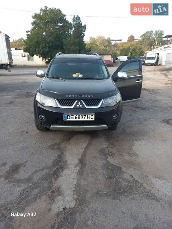 2008 mitsubishi outlander