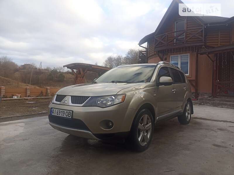 2008 mitsubishi outlander