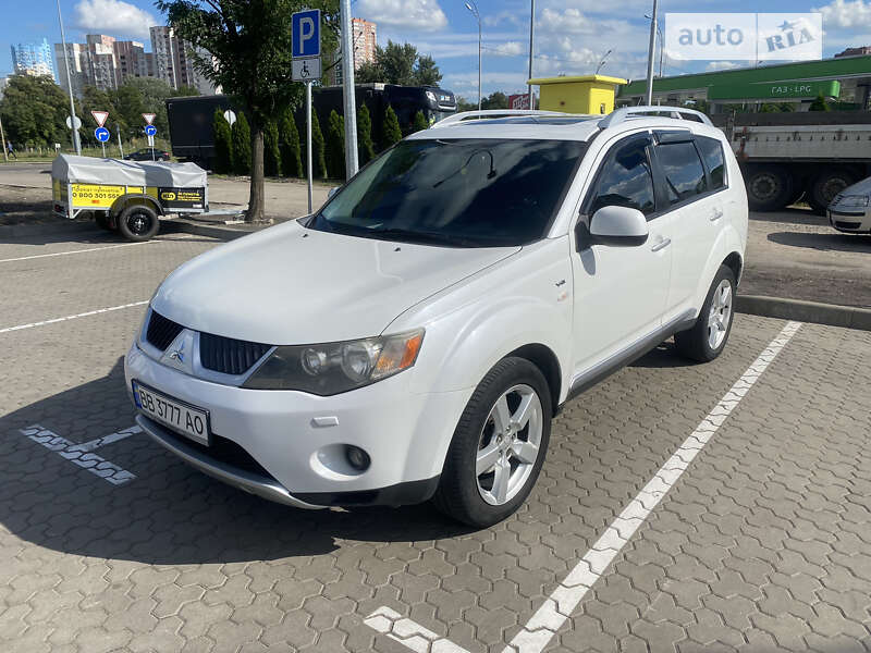 2008 mitsubishi outlander