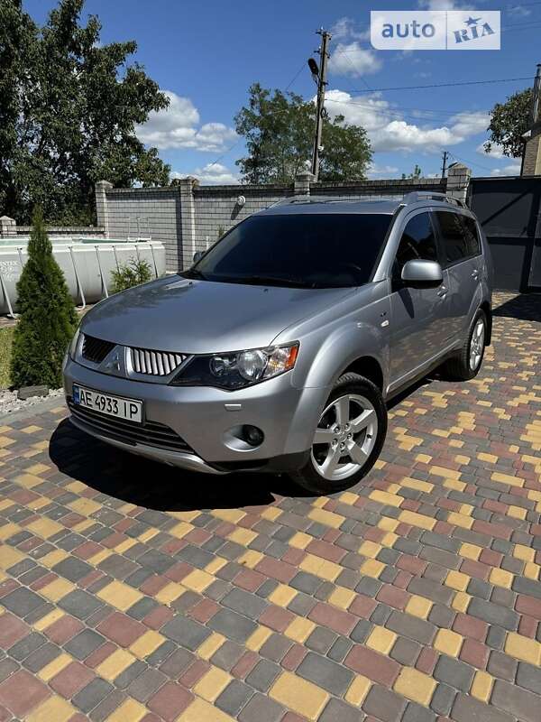 2008 mitsubishi outlander