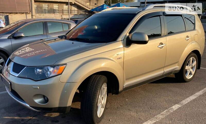 2008 mitsubishi outlander