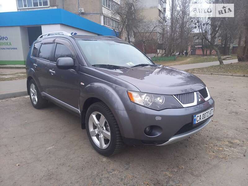 2008 mitsubishi outlander