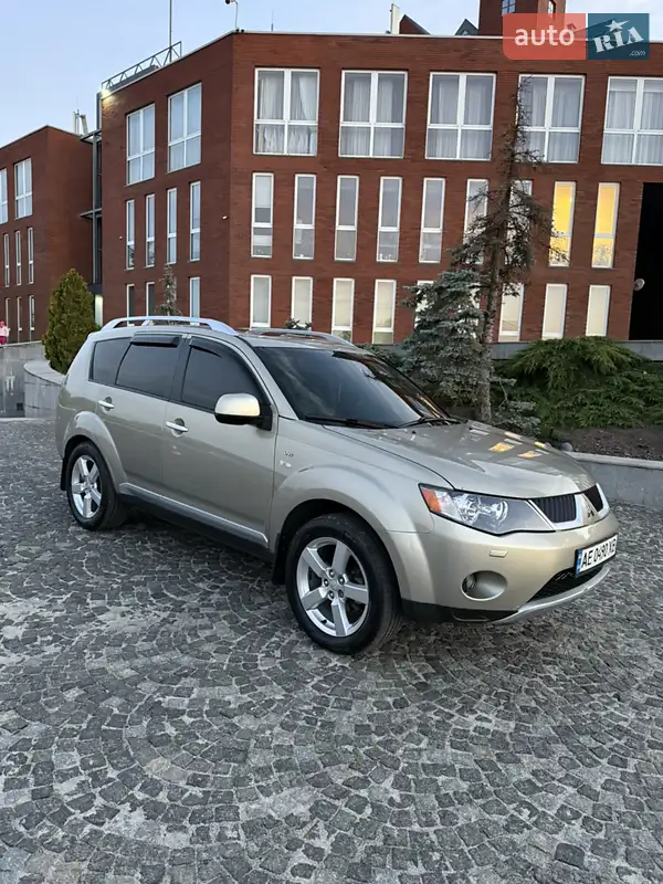 2008 mitsubishi outlander