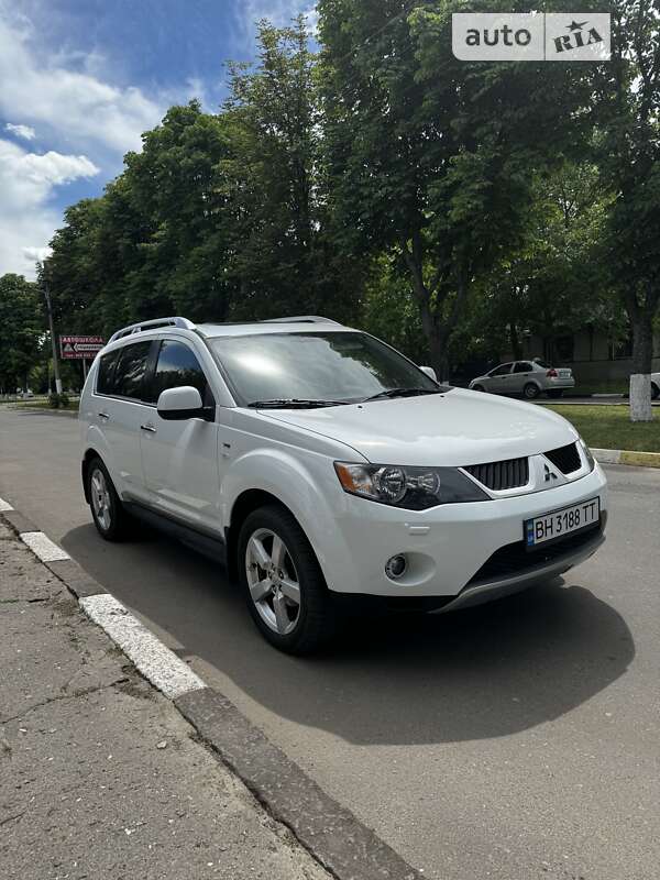 2008 mitsubishi outlander