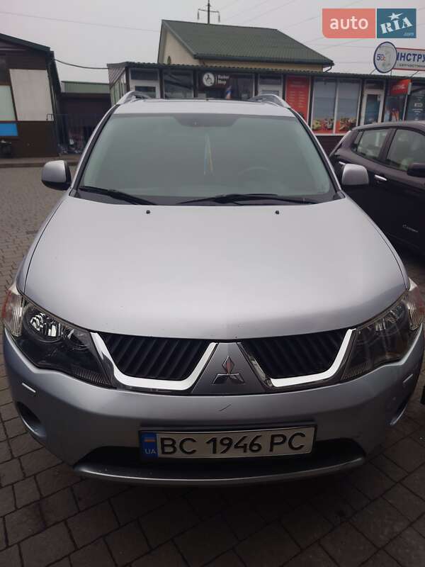 2008 mitsubishi outlander
