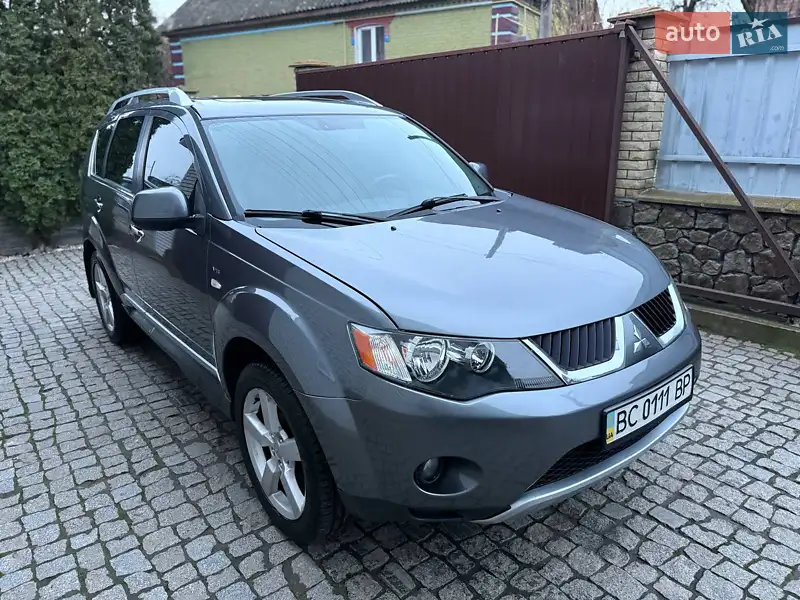 2009 mitsubishi outlander
