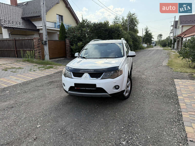 2010 mitsubishi outlander