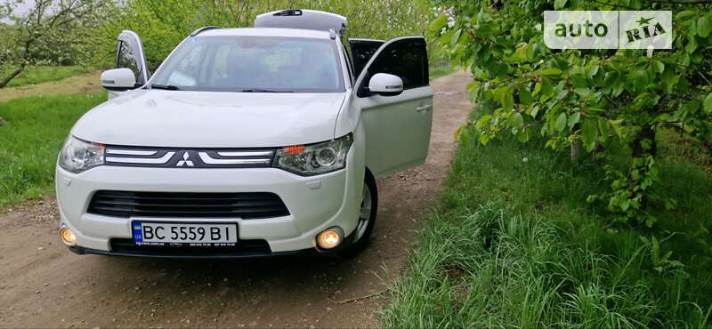 2013 mitsubishi outlander