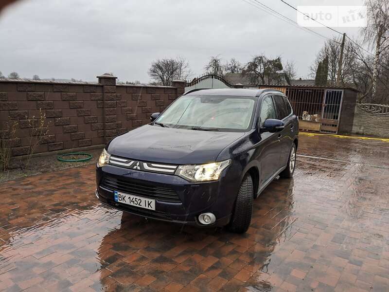 2012 mitsubishi outlander