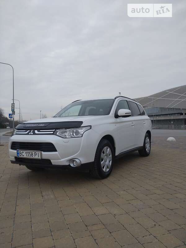 2013 mitsubishi outlander