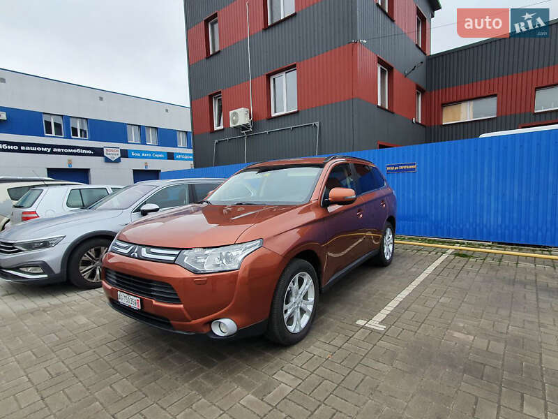2013 mitsubishi outlander