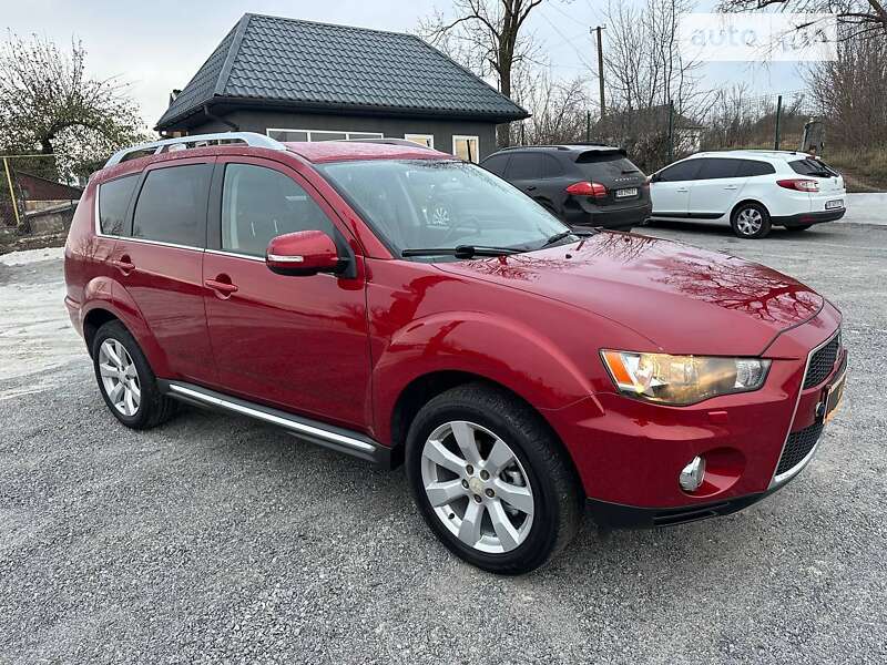2010 mitsubishi outlander