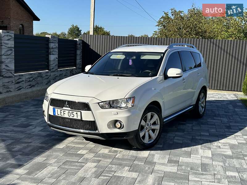 2010 mitsubishi outlander