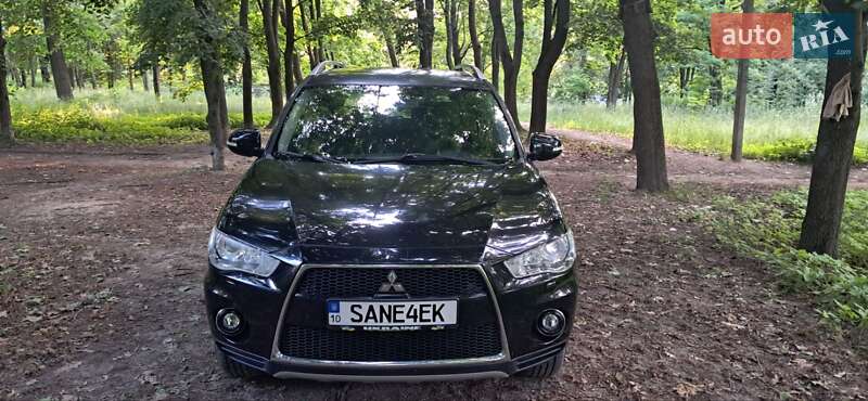 2010 mitsubishi outlander