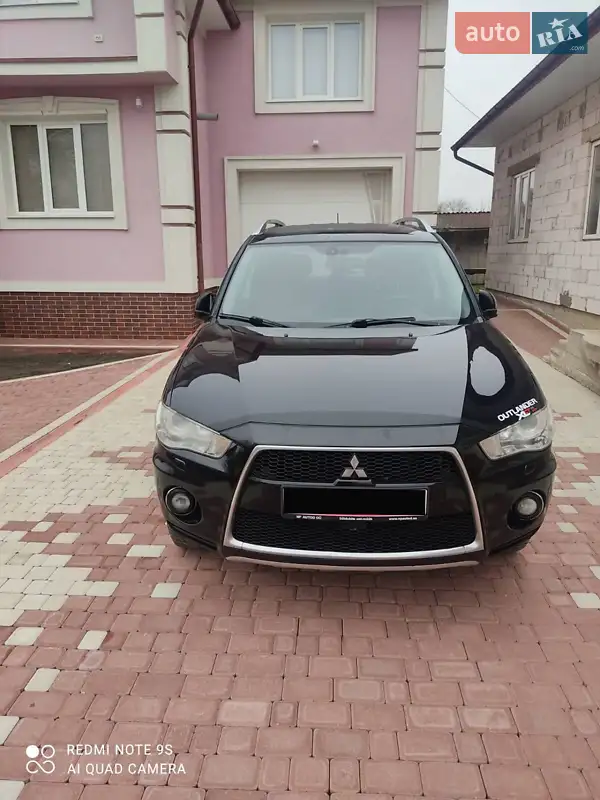 2010 mitsubishi outlander
