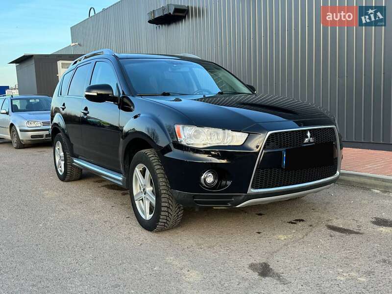 2010 mitsubishi outlander